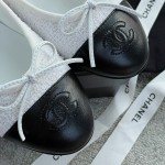 CHANEL classic ballet shoes the version is very positive classic models do not have to worry about the version