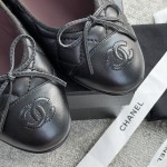 CHANEL classic ballet shoes the version is very positive classic models do not have to worry about the version