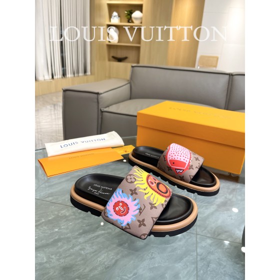 Louis Vuitton 2023 lovers mandarin duck shoes
