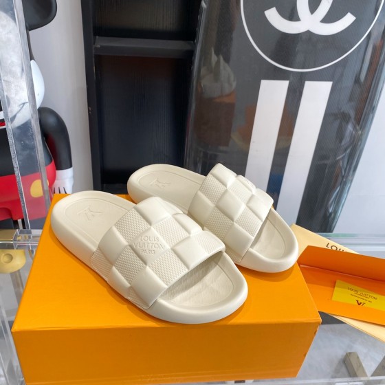 Louis Vuitton 2022ss slippers