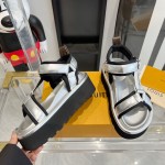 Louis Vuitton sandals high-end fashion all-match models