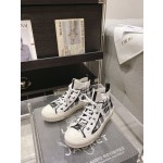 DIOR Rattan Check Casual High Top Board Shoes Fashion Board Shoes Black White