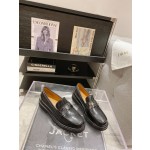 DIOR Early Spring 2023 New Loafers Black