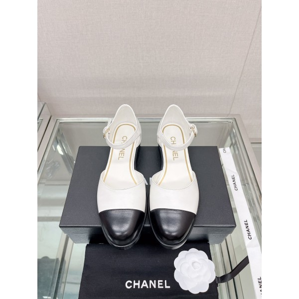 CHANEL 23Ss small incense thick bottom Mary Jane hollow sandals imported lambskin