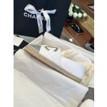 CHANEL fisherman shoes Chanel classic version of the original injection of rubber translucent rubber original color hemp sole