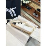 CHANEL fisherman shoes Chanel classic version of the original injection of rubber translucent rubber original color hemp sole