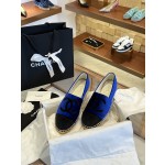 CHANEL fisherman shoes Chanel classic version of the original injection of rubber translucent rubber original color hemp sole