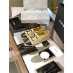 CHANEL fisherman shoes Chanel classic version of the original injection of rubber translucent rubber original color hemp sole