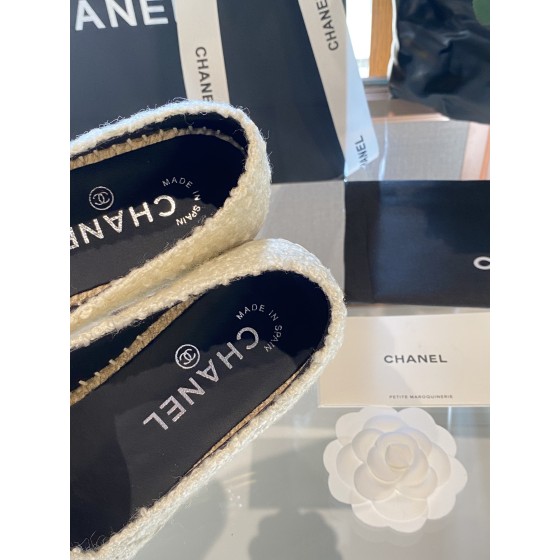 CHANEL fisherman shoes Chanel classic version of the original injection of rubber translucent rubber original color hemp sole