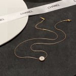 CHANEL🇫🇷Xiaoxiang Chanel's latest stainless steel color-preserving black and white two-sided thin necklace