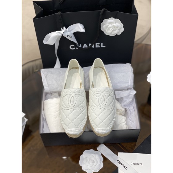 CHANEL fisherman shoes Chanel classic version of the original injection of rubber translucent rubber original color hemp sole