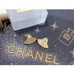 CHANEL🇫🇷Xiaoxiang middle-aged double C earrings