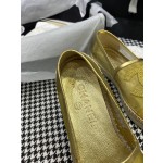 CHANEL fisherman shoes Chanel classic version of the original injection of rubber translucent rubber original color hemp sole