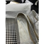 CHANEL fisherman shoes Chanel classic version of the original injection of rubber translucent rubber original color hemp sole