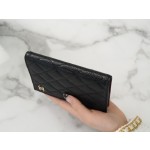 𝗖𝗛𝗔𝗘𝗡𝗟✦ Classic Passport Clip Caviar Grain Calfskin 🐂 Black Ball Gold