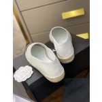 CHANEL fisherman shoes Chanel classic version of the original injection of rubber translucent rubber original color hemp sole