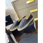 CHANEL fisherman shoes Chanel classic version of the original injection of rubber translucent rubber original color hemp sole