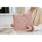 𝗖𝗛𝗔𝗘𝗡𝗟✦ Classic 19 Series Imported Channel Special Lambskin🐑 Carry-on Clutch Peach Pink