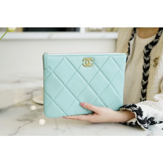 𝗖𝗛𝗔𝗘𝗡𝗟✦ Classic 19 Collection Imported Channel Special Lambskin🐑 Carry-on Clutch Tiffany Blue