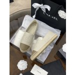 CHANEL fisherman shoes Chanel classic version of the original injection of rubber translucent rubber original color hemp sole