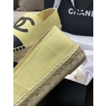 CHANEL fisherman shoes Chanel classic version of the original injection of rubber translucent rubber original color hemp sole