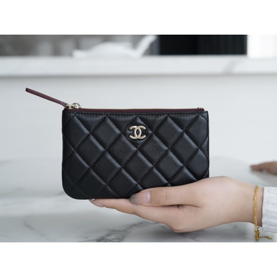 𝗖𝗛𝗔𝗘𝗡𝗟✦ Channel custom lambskin 🐏 Classic mini zipper carry-on bag black gold 🐑