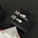 CHANEL🇫🇷Xiaoxiang middle-aged double C earrings