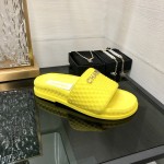 CHANEL 2022 early spring latest honey slippers fashion versatile series imported sheepskin cushioned feet