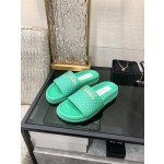 CHANEL 2022 early spring latest honey slippers fashion versatile series imported sheepskin cushioned feet