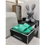 CHANEL 2022 early spring latest honey slippers fashion versatile series imported sheepskin cushioned feet