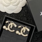 CHANEL🇫🇷Xiaoxiang Swarovski Pearl Diamond Alphabet Stud Earrings