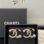 CHANEL🇫🇷Xiaoxiang Swarovski Pearl Diamond Alphabet Stud Earrings