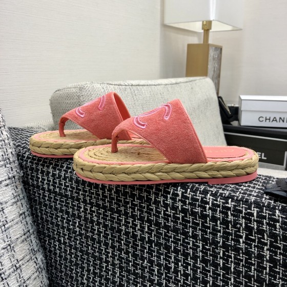 CHANEL 2022 knitted flip-flops fashionable and versatile series Imported custom towel fabric