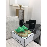 CHANEL 2022 knitted flip-flops fashionable and versatile series Imported custom towel fabric