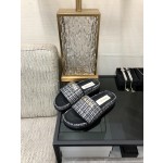 CHANEL 2022 early spring latest honey slippers fashion versatile series imported sheepskin cushioned feet