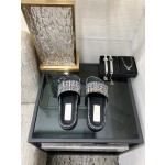 CHANEL 2022 early spring latest honey slippers fashion versatile series imported sheepskin cushioned feet