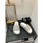 CHANEL 2022 early spring latest honey slippers fashion versatile series imported sheepskin cushioned feet