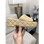 CHANEL 2022 early spring latest slope heel slippers fashionable and versatile series wear-resistant rubber outsole