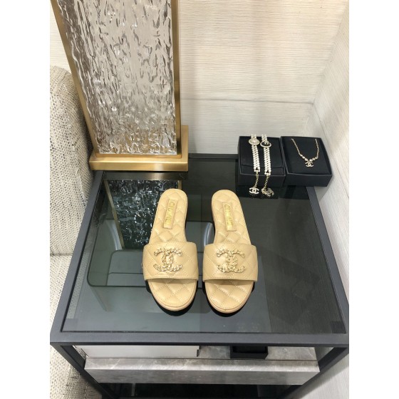 CHANEL 2023 spring and summer latest electric embroidery honey slippers Imported leather outsole