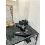 CHANEL 2023 spring and summer latest electric embroidery honey slippers Imported leather outsole