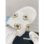 CHANEL water table thick bottom pearl flower slippers original rubber sole