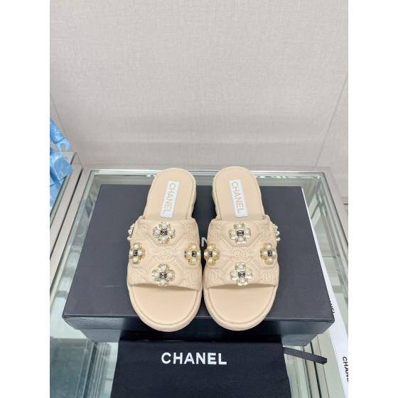 CHANEL water table thick bottom pearl flower slippers original rubber sole