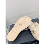 CHANEL water table thick bottom pearl flower slippers original rubber sole