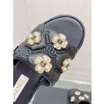 CHANEL water table thick bottom pearl flower slippers original rubber sole