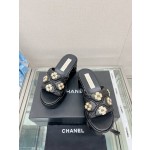 CHANEL water table thick bottom pearl flower slippers original rubber sole