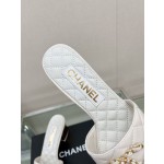 CHANEL 23Ss new diamond check chain double C buckle metal heel slippers sheepskin lining
