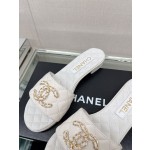 CHANEL 23Ss new diamond check chain double C buckle metal heel slippers sheepskin lining