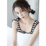 CHANEL🇫🇷Xiaoxiang Finely carved and printed letter earrings earrings