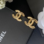 CHANEL🇫🇷Xiaoxiang Finely carved and printed letter earrings earrings