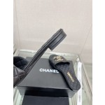 CHANEL 23Ss new diamond check chain double C buckle metal heel slippers sheepskin lining